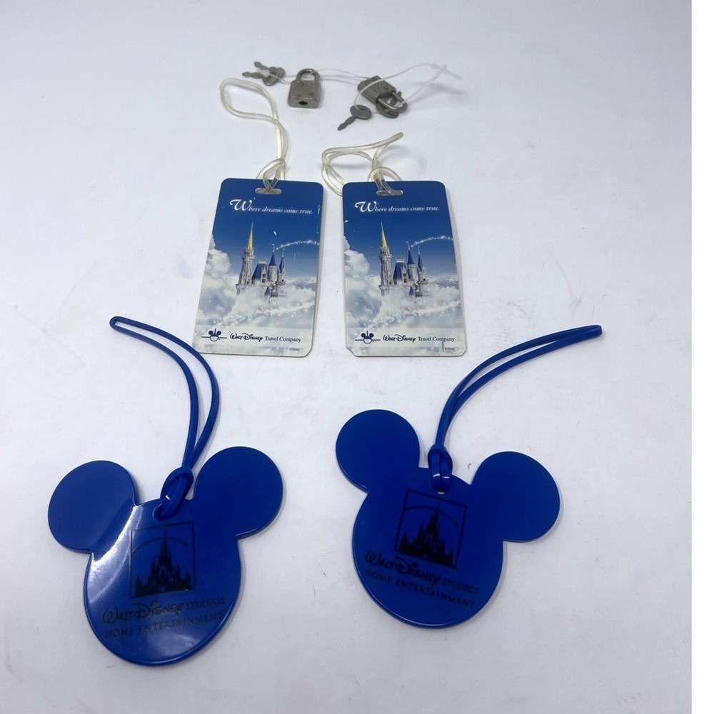 Vintage Walt Disney Park MAGIC KINGDOM Luggage Tag Soft Rubber Cinderella Castle